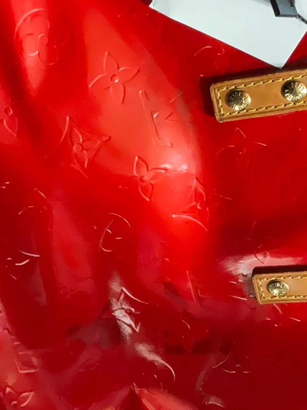 Beautiful Louis Vuitton Red Used Lux Mini Bag 2800 R - Picture 2 of 4